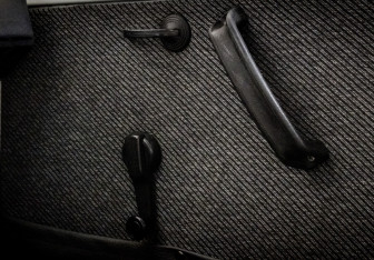 Подержанный автомобиль LADA (ВАЗ) 1111 Ока 2002 года (13 фото)