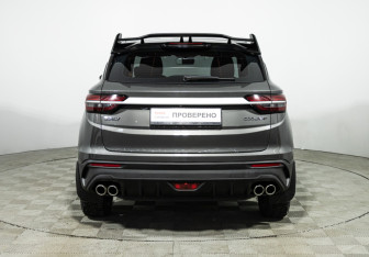 Подержанный автомобиль Geely Coolray 2023 года (6 фото)