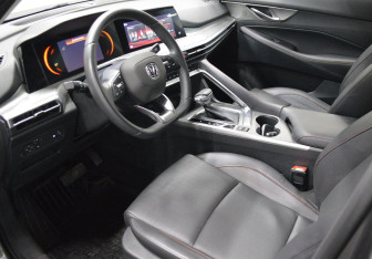 Подержанный автомобиль Changan CS35PLUS 2023 года (10 фото)