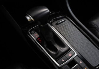 Подержанный автомобиль Kia Optima Sedan 2017 года (16 фото)