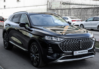 Подержанный автомобиль Wey Coffee 01 2023 года (5 фото)