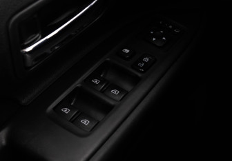 Подержанный автомобиль Mitsubishi Outlander 2019 года (17 фото)