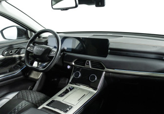 Подержанный автомобиль Exeed TXL 2022 года (9 фото)