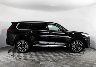 Подержанный автомобиль Exeed VX 2022 года (5 фото)