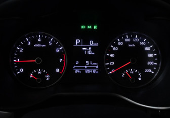 Подержанный автомобиль Kia Rio Sedan 2019 года (12 фото)