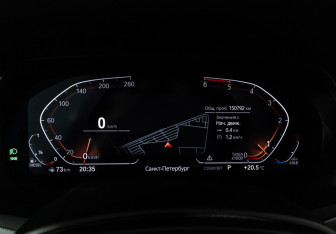 Подержанный автомобиль BMW X5 2019 года (12 фото)