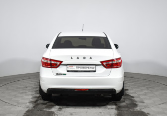 Подержанный автомобиль LADA (ВАЗ) Vesta Sedan 2019 года (6 фото)