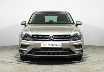 Подержанный автомобиль Volkswagen Tiguan 2018 года (2 фото)