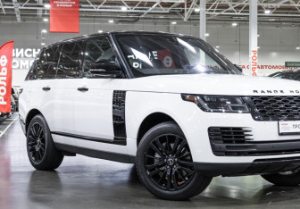 Подержанный автомобиль Land Rover Range Rover 2018 года (7 фото)