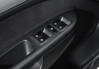 Подержанный автомобиль Skoda Octavia Liftback 2012 года (10 фото)