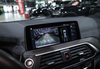 Подержанный автомобиль BMW X3 2019 года (17 фото)