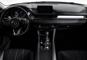 Подержанный автомобиль Mazda 6 Sedan 2021 года (15 фото)