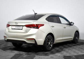 Подержанный автомобиль Hyundai Solaris Sedan 2017 года (5 фото)