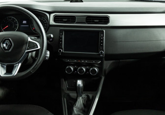 Подержанный автомобиль Renault Arkana 2019 года (14 фото)