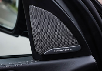 Подержанный автомобиль BMW X7 2023 года (24 фото)