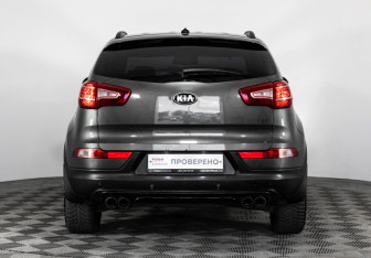 Подержанный автомобиль Kia Sportage 2012 года (6 фото)