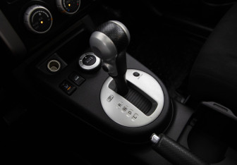 Подержанный автомобиль Nissan X-Trail 2011 года (13 фото)