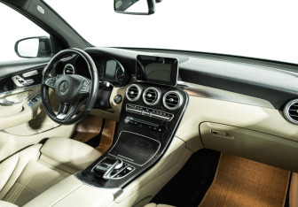 Подержанный автомобиль Mercedes-Benz GLC Coupe 2018 года (9 фото)