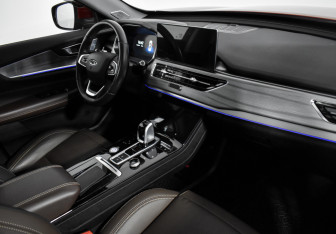 Подержанный автомобиль Chery Tiggo 8 Pro 2022 года (12 фото)