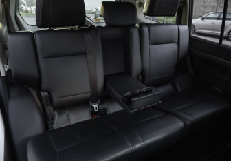 Подержанный автомобиль Mitsubishi Pajero 2019 года (22 фото)