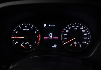 Подержанный автомобиль Kia Rio Sedan 2021 года (12 фото)