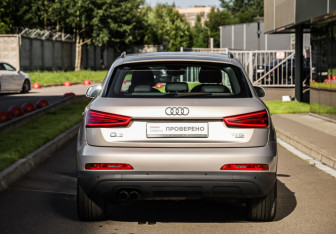 Подержанный автомобиль Audi Q3 2013 года (7 фото)