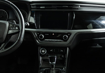 Подержанный автомобиль SsangYong Korando 2020 года (14 фото)