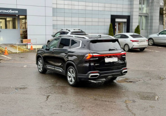 Подержанный автомобиль Geely Okavango 2024 года (6 фото)