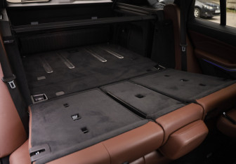 Подержанный автомобиль BMW X5 2021 года (36 фото)