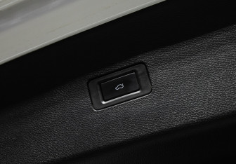 Подержанный автомобиль Exeed VX 2023 года (28 фото)