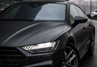 Подержанный автомобиль Audi A7 2018 года (2 фото)