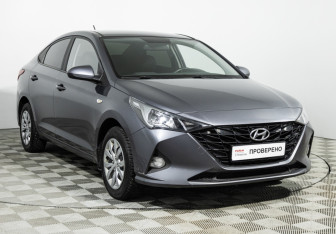Подержанный автомобиль Hyundai Solaris Sedan 2021 года (3 фото)