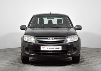 Подержанный автомобиль LADA (ВАЗ) Granta Sedan 2013 года (2 фото)