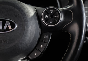 Подержанный автомобиль Kia Soul 2018 года (10 фото)