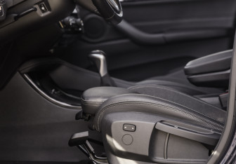 Подержанный автомобиль BMW X1 2019 года (22 фото)