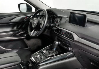 Подержанный автомобиль Mazda CX-9 2019 года (16 фото)