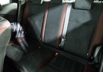 Подержанный автомобиль Nissan Juke 2014 года (10 фото)