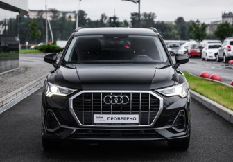 Подержанный автомобиль Audi Q3 2019 года (4 фото)