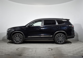 Подержанный автомобиль Chery Tiggo 8 Pro Max 2023 года (8 фото)