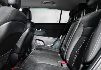 Подержанный автомобиль Kia Sportage 2011 года (12 фото)