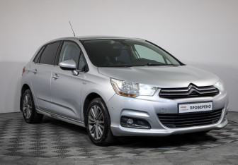 Подержанный автомобиль Citroen C4 Hatchback 2012 года (3 фото)