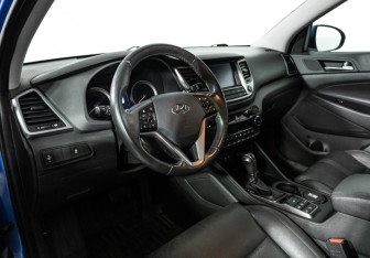 Подержанный автомобиль Hyundai Tucson 2017 года (11 фото)