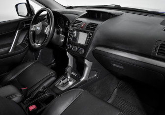 Подержанный автомобиль Subaru Forester Suv 2014 года (12 фото)