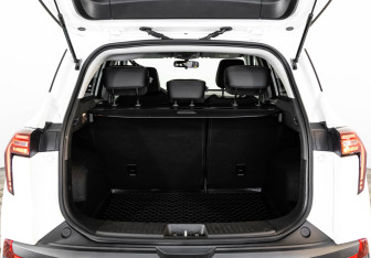 Подержанный автомобиль Москвич 3 2024 года (25 фото)