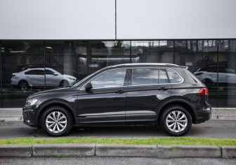 Подержанный автомобиль Volkswagen Tiguan 2018 года (9 фото)