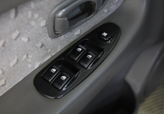 Подержанный автомобиль Kia Spectra Sedan 2009 года (15 фото)