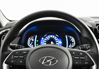 Подержанный автомобиль Hyundai Creta 2021 года (15 фото)