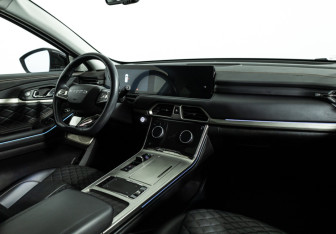 Подержанный автомобиль Exeed TXL 2022 года (9 фото)