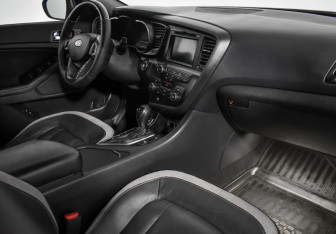 Подержанный автомобиль Kia Optima Sedan 2013 года (13 фото)
