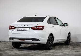 Подержанный автомобиль LADA (ВАЗ) Vesta Sedan 2023 года (5 фото)
